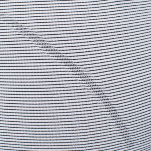 (6014)  🍋 LULULEMON RUN: Swiftly Tech Short Sleeve *Stripe Sz 12 - Picture 2 of 8